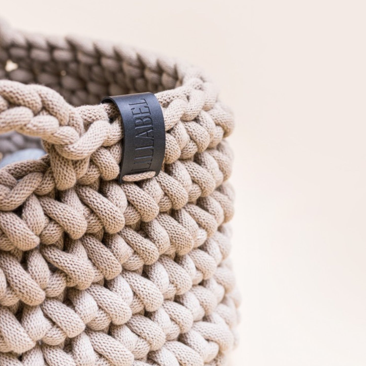 Panier à jouets en corde de coton recyclé durablement beige ou bleu